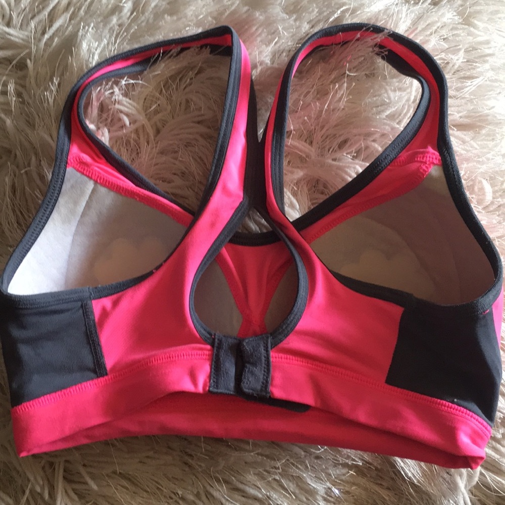 Sports Bra - Picture 2 of 4